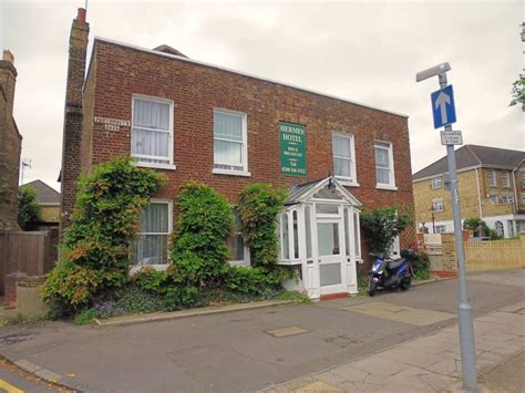 hermes hotel kingston